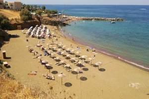 Пляж в Панормо